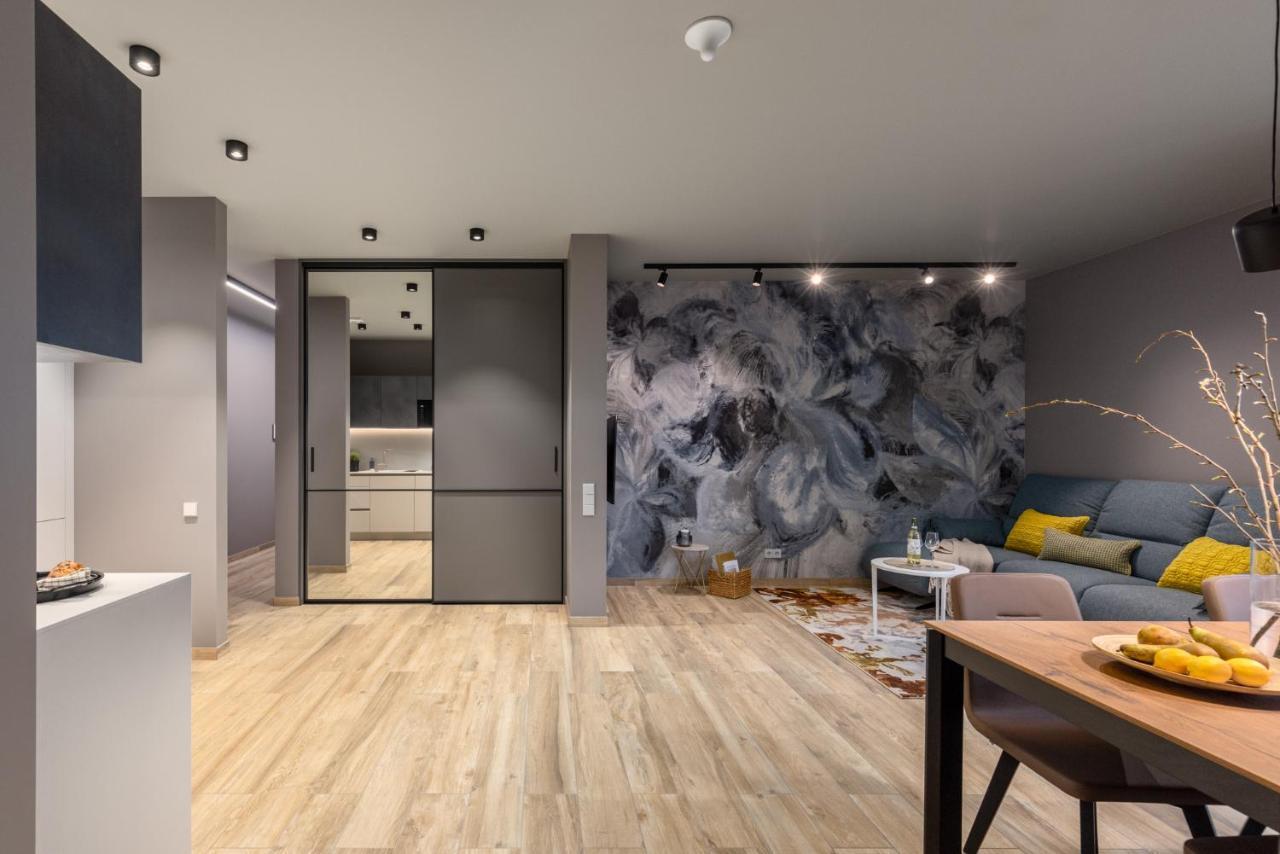 Olivia Apartamenti Jurmala Ngoại thất bức ảnh
